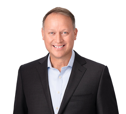 Dave Huml – Presidente e Diretor Executivo